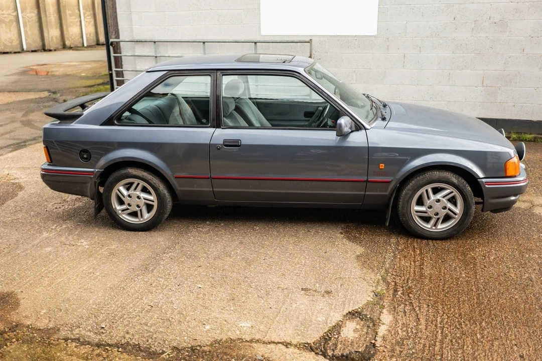 1985 Ford Escort - Image 13 of 30