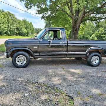 1985 Ford F-150 Long Bed