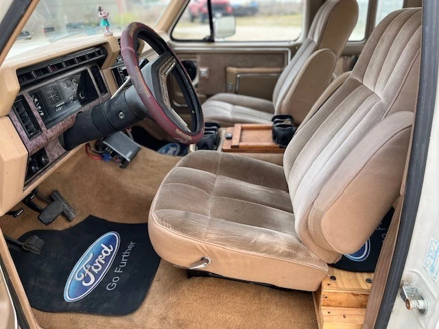 1985 Ford F-Series 7th Gen - Image 13 of 21