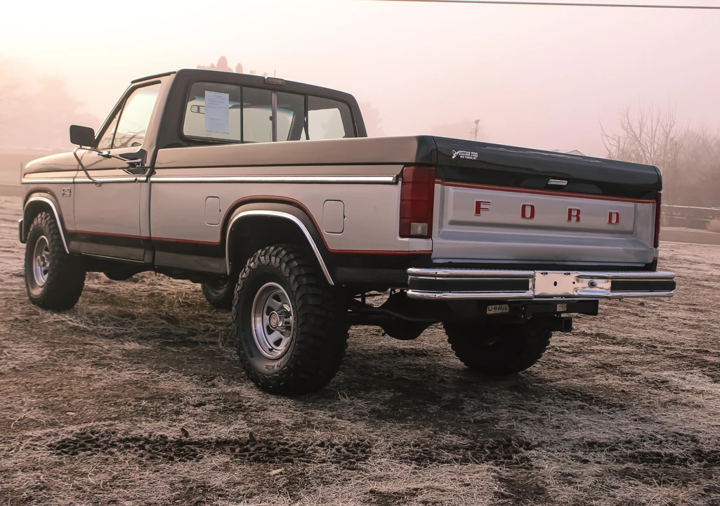 1985 Ford F-Series 7th Gen - Image 17 of 31