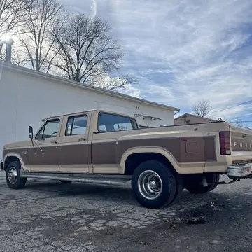 1985 Ford F-350