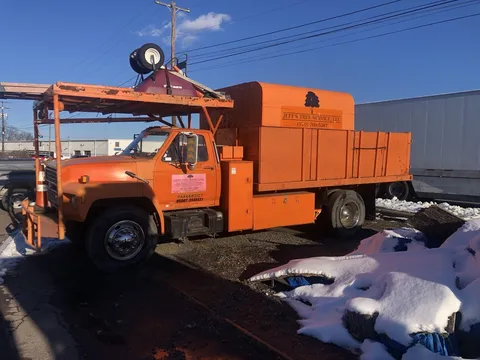 1985 Ford F-700