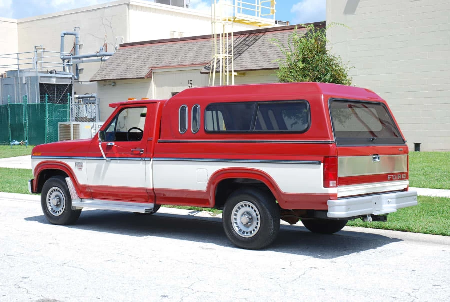 1985 Ford F-Series 7th Gen - Image 11 of 12