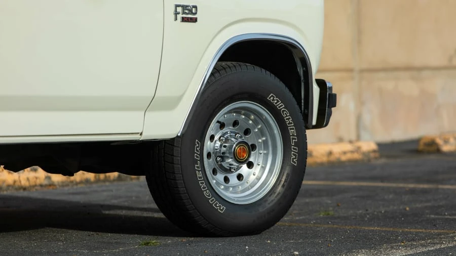 1985 Ford F-Series 7th Gen - Image 15 of 23