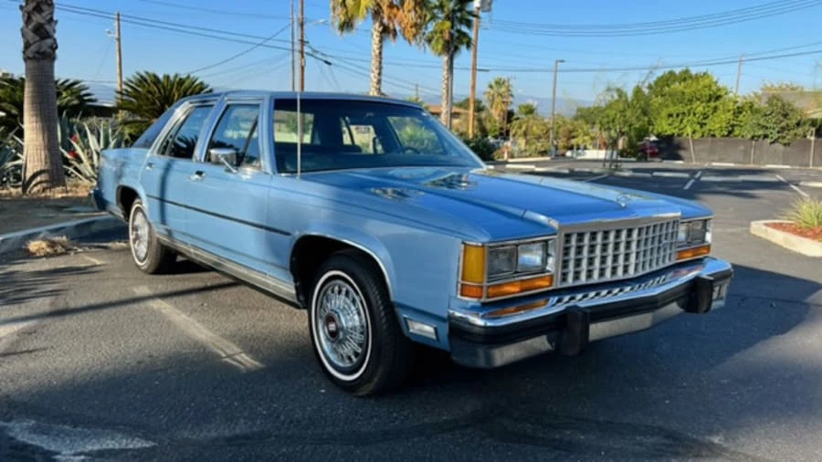 1985 Ford LTD - Image 5 of 25