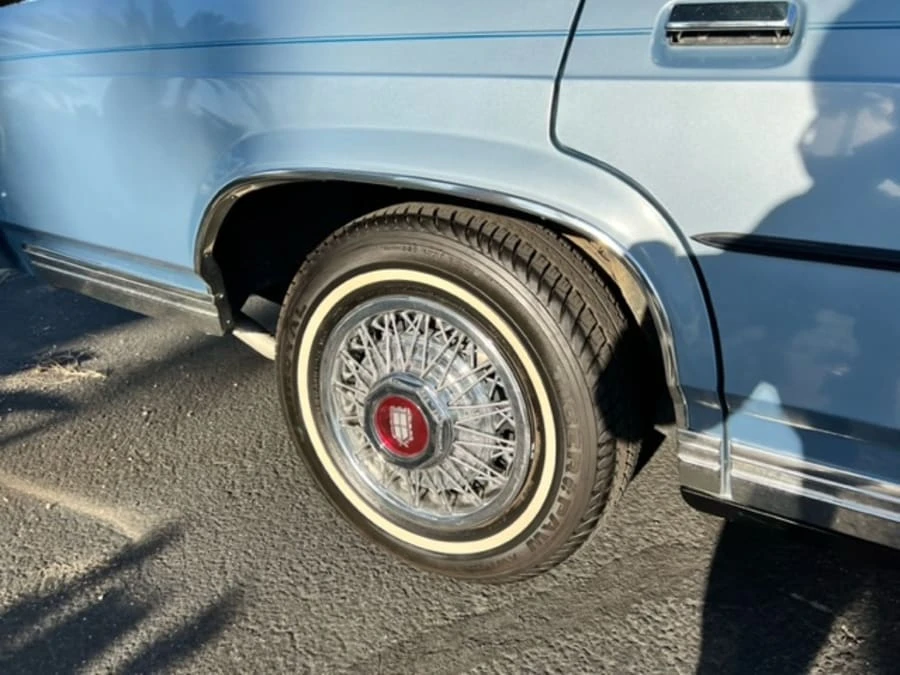 1985 Ford LTD - Image 12 of 25
