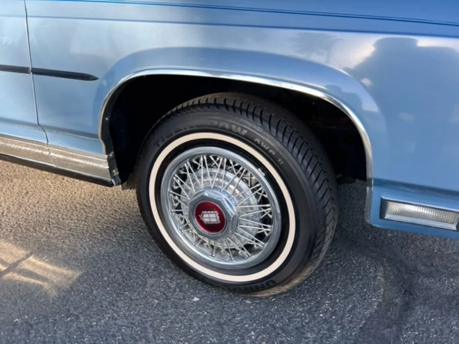 1985 Ford LTD - Image 13 of 25