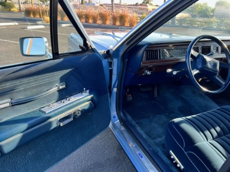 1985 Ford LTD - Image 19 of 25