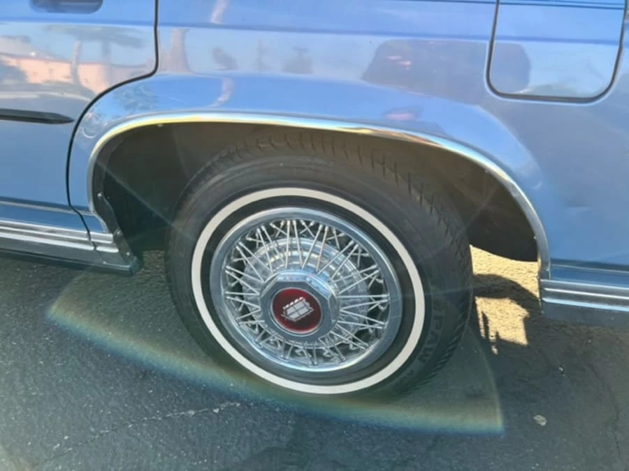 1985 Ford LTD - Image 10 of 25