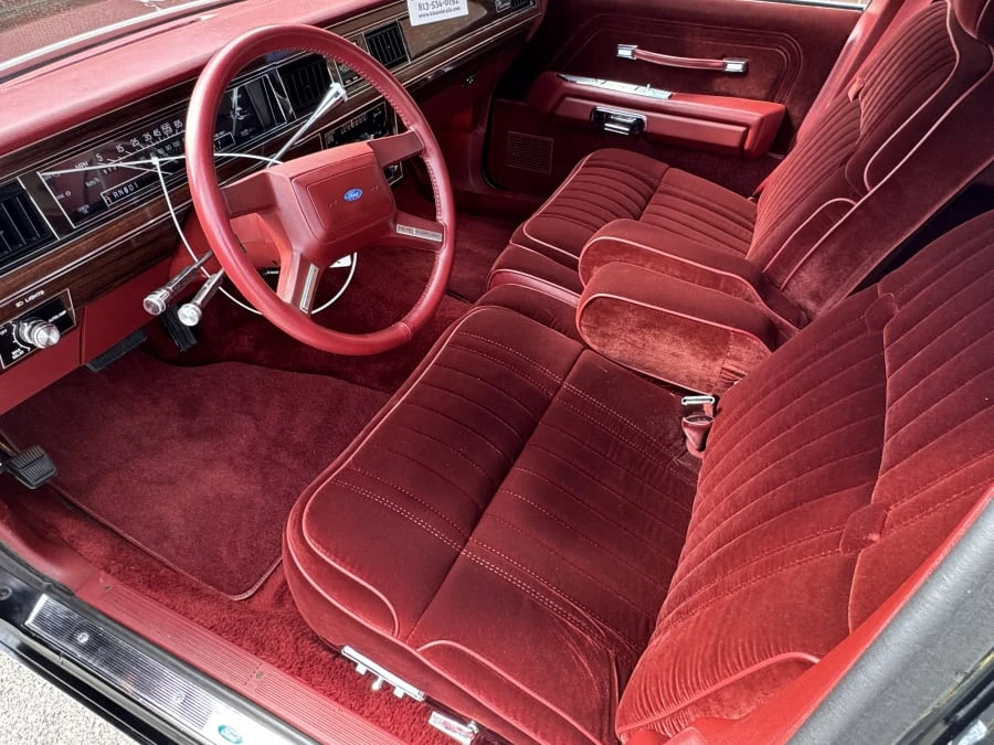 1985 Ford LTD - Image 8 of 14