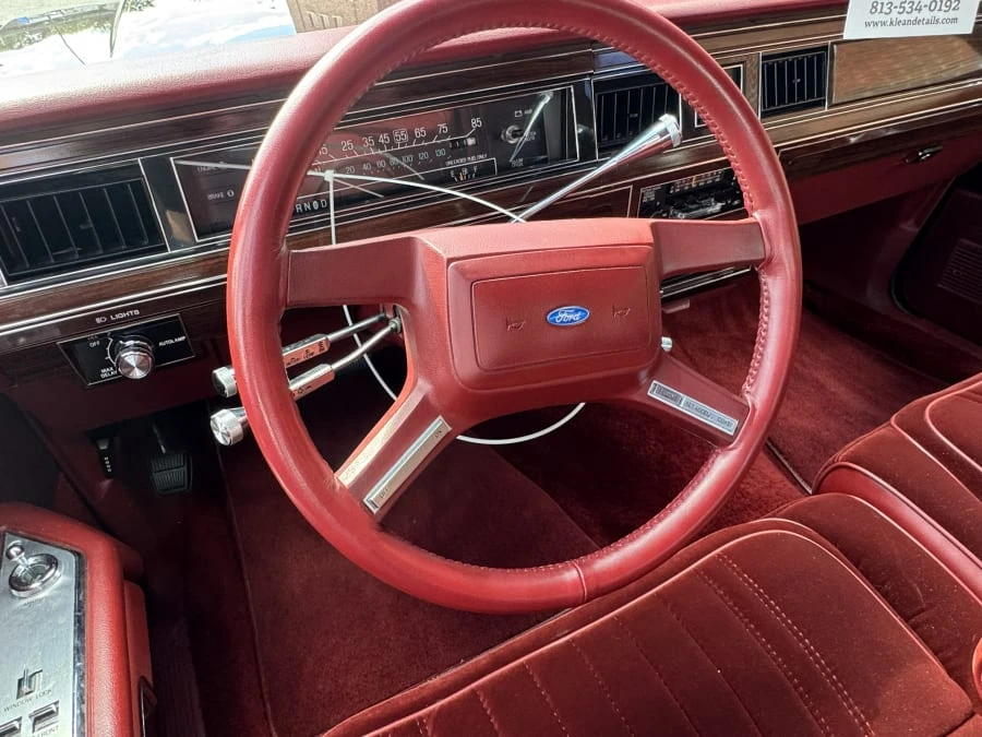 1985 Ford LTD - Image 7 of 14