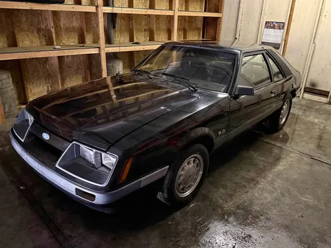 1985 Ford Mustang 5.0 V8