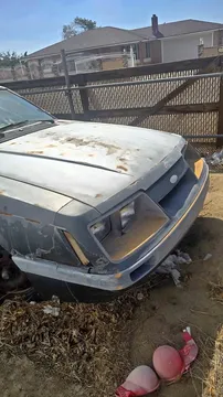 1985 Ford Mustang Coupe 2D