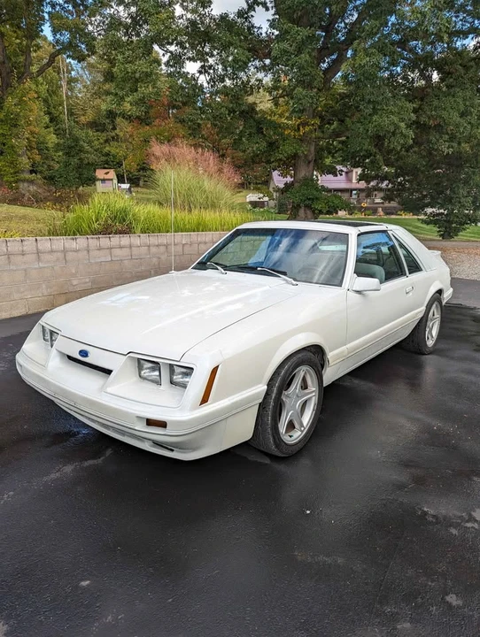 1985 Ford Mustang GT 3rd Gen - Image 2 of 5