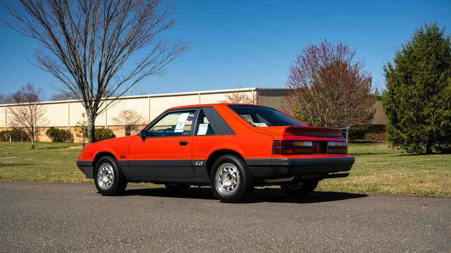 1985 Ford Mustang GT 3rd Gen - Image 8 of 31