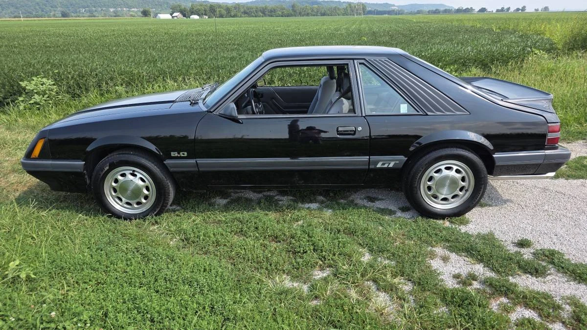 1985 Ford Mustang GT 3rd Gen - Image 11 of 15