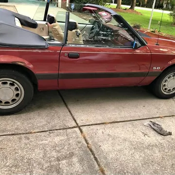 1985 Ford Mustang GT 5.0 Convertible