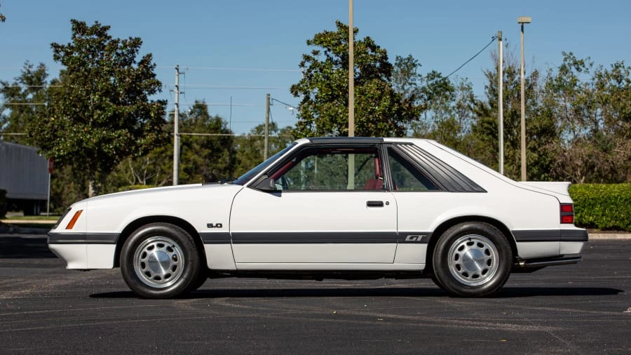 1985 Ford Mustang GT 3rd Gen - Image 8 of 31