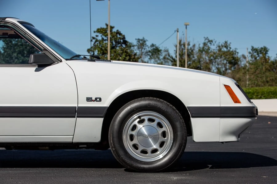1985 Ford Mustang GT 3rd Gen - Image 14 of 31