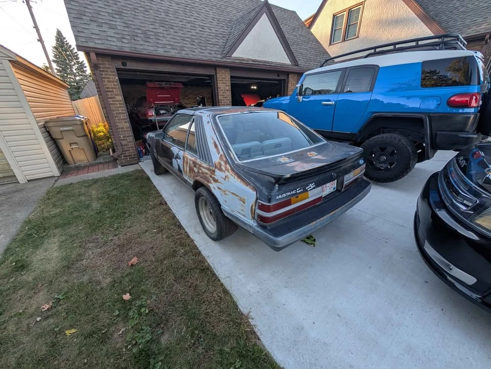 1985 Ford Mustang GT 3rd Gen - Image 4 of 8