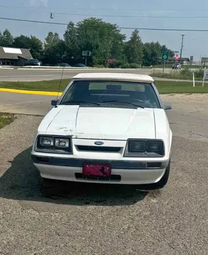 1985 Ford Mustang LX Convertible 2D