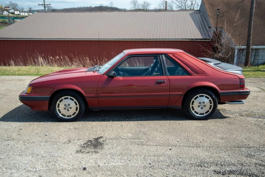 1985 Ford Mustang SVO 3rd Gen - Image 8 of 31