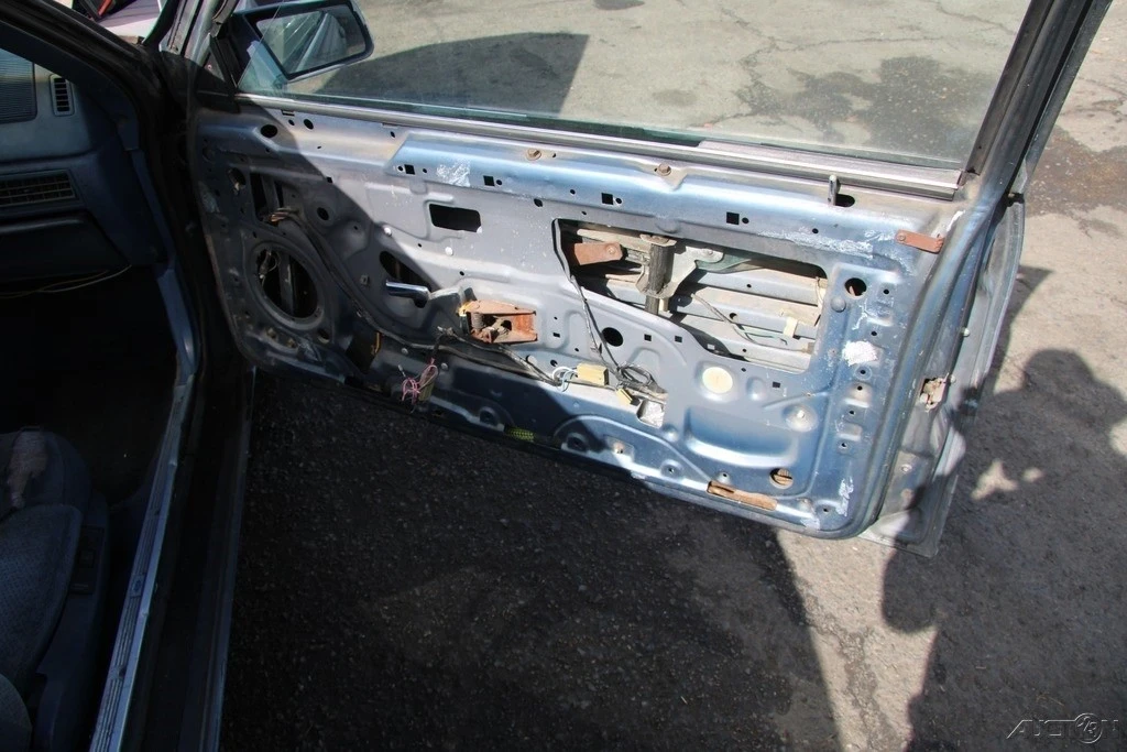 1985 Ford Thunderbird 8th Gen - Image 18 of 21