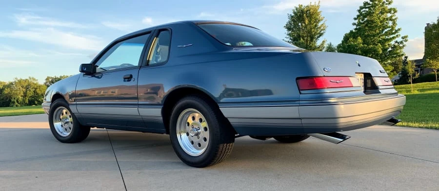 1985 Ford Thunderbird 9th Gen - Image 2 of 12