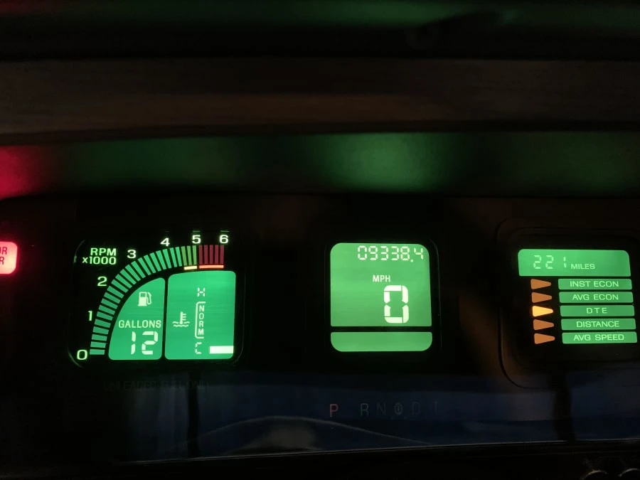 1985 Ford Thunderbird 9th Gen - Image 5 of 12