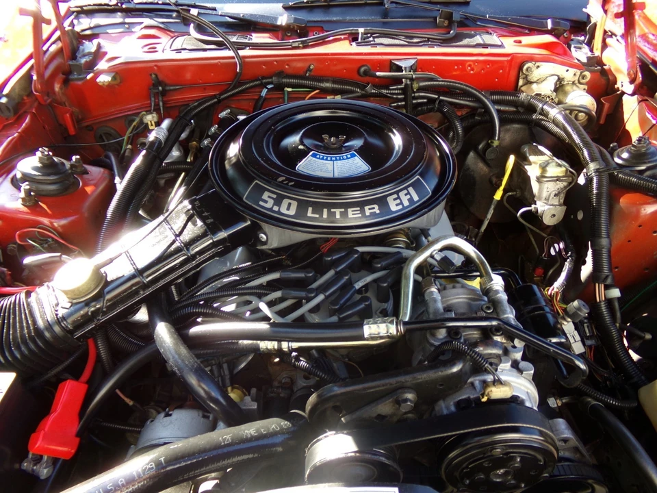 1985 Ford Thunderbird 8th Gen - Image 12 of 21