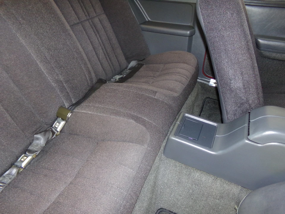 1985 Ford Thunderbird 8th Gen - Image 9 of 21