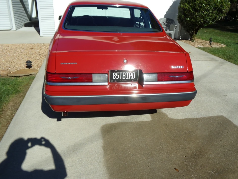 1985 Ford Thunderbird 8th Gen - Image 4 of 21