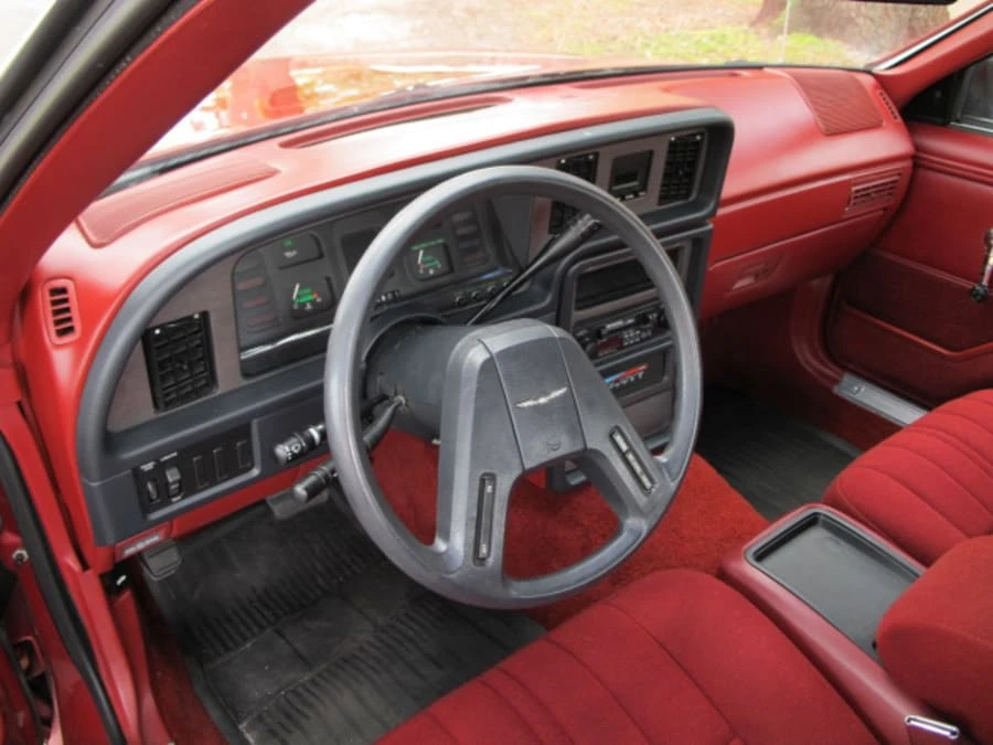 1985 Ford Thunderbird 9th Gen - Image 5 of 12