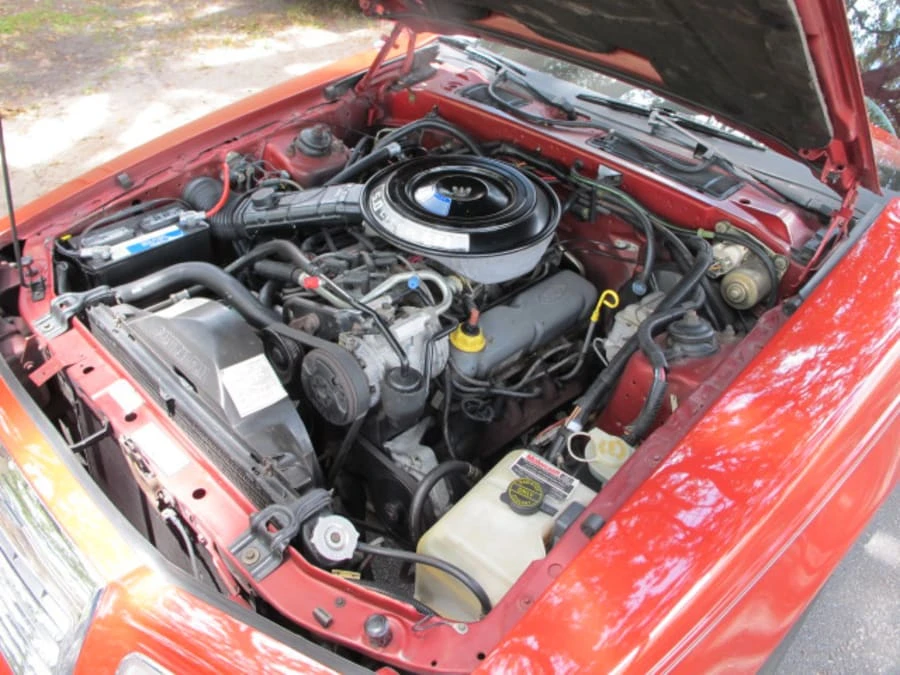1985 Ford Thunderbird 9th Gen - Image 7 of 12