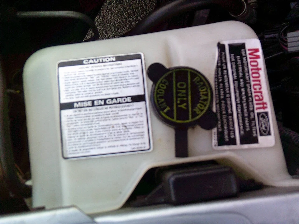 1985 Ford Thunderbird 8th Gen - Image 14 of 21