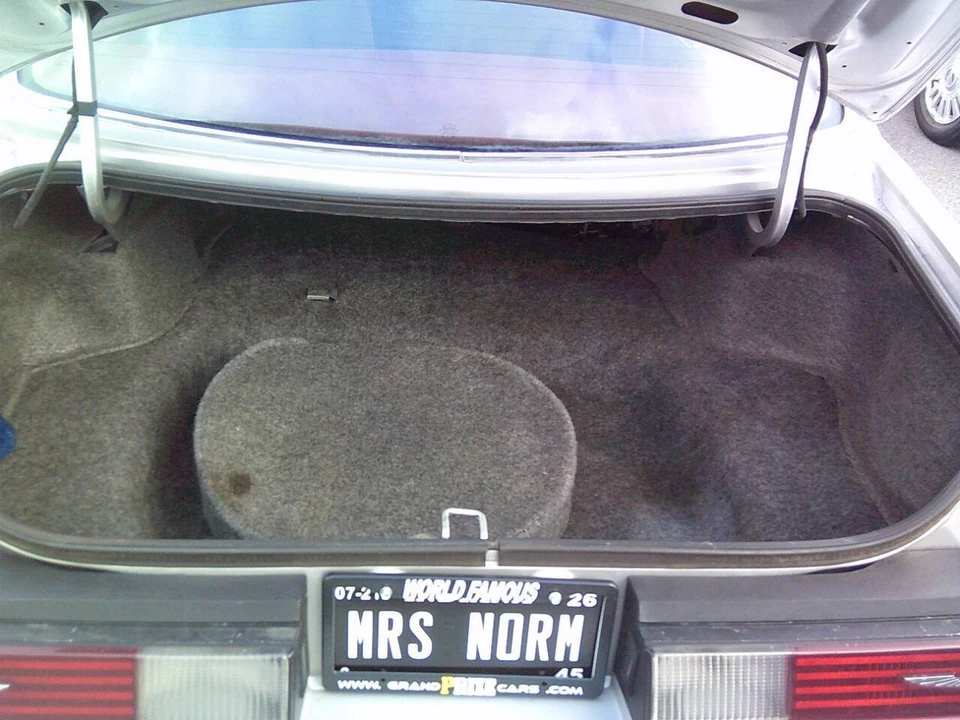 1985 Ford Thunderbird 8th Gen - Image 6 of 21
