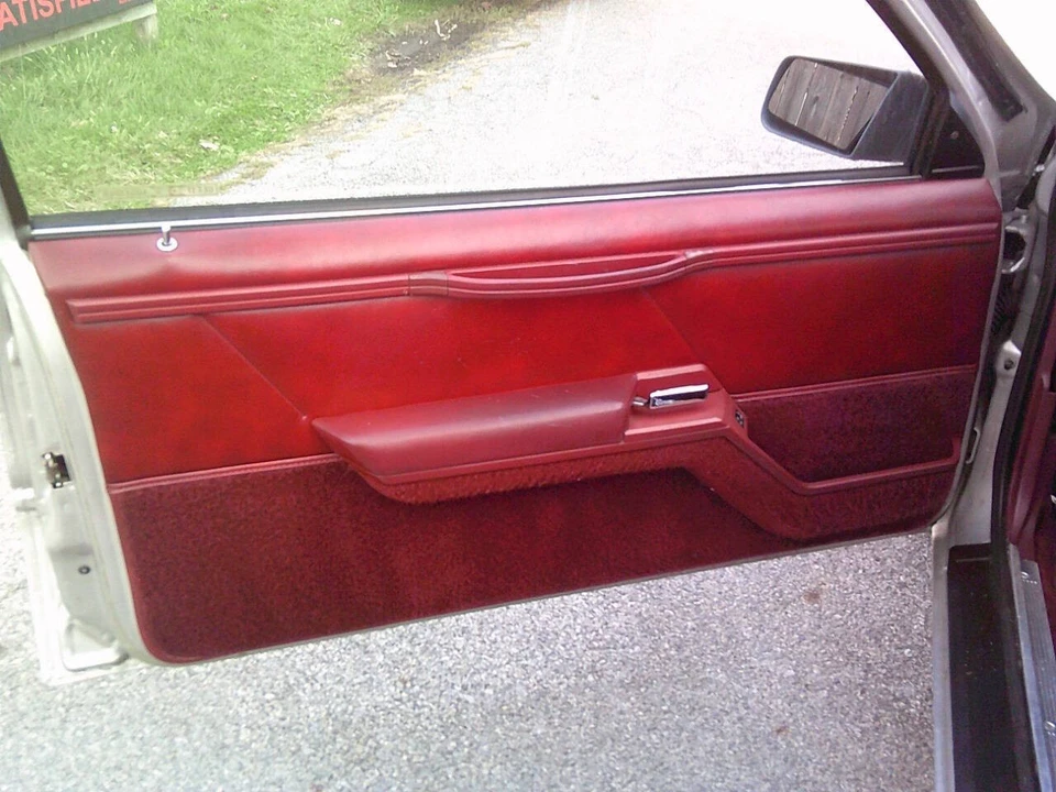 1985 Ford Thunderbird 8th Gen - Image 19 of 21