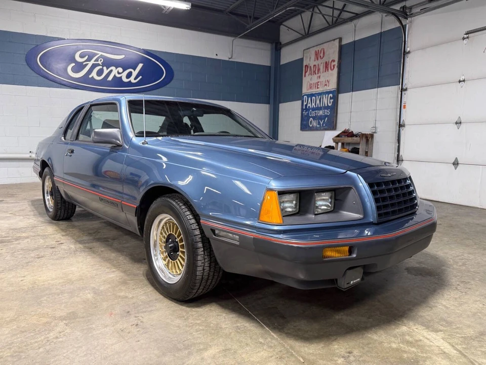 1985 Ford Thunderbird 9th Gen - Image 12 of 31