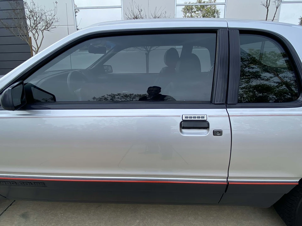 1985 Ford Thunderbird 9th Gen - Image 11 of 31