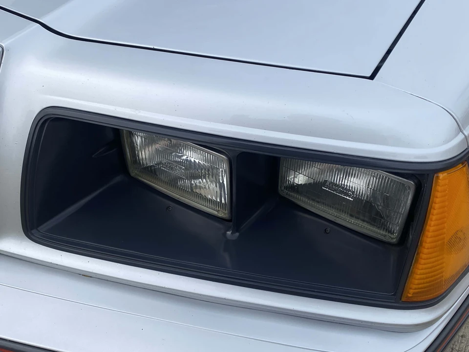 1985 Ford Thunderbird 9th Gen - Image 18 of 31