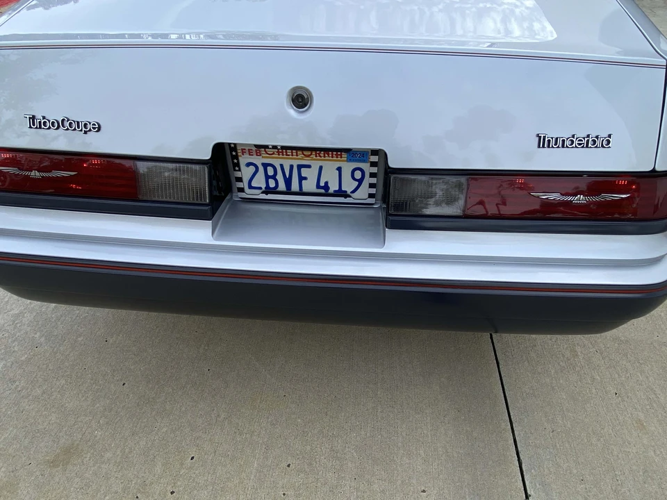 1985 Ford Thunderbird 9th Gen - Image 24 of 31