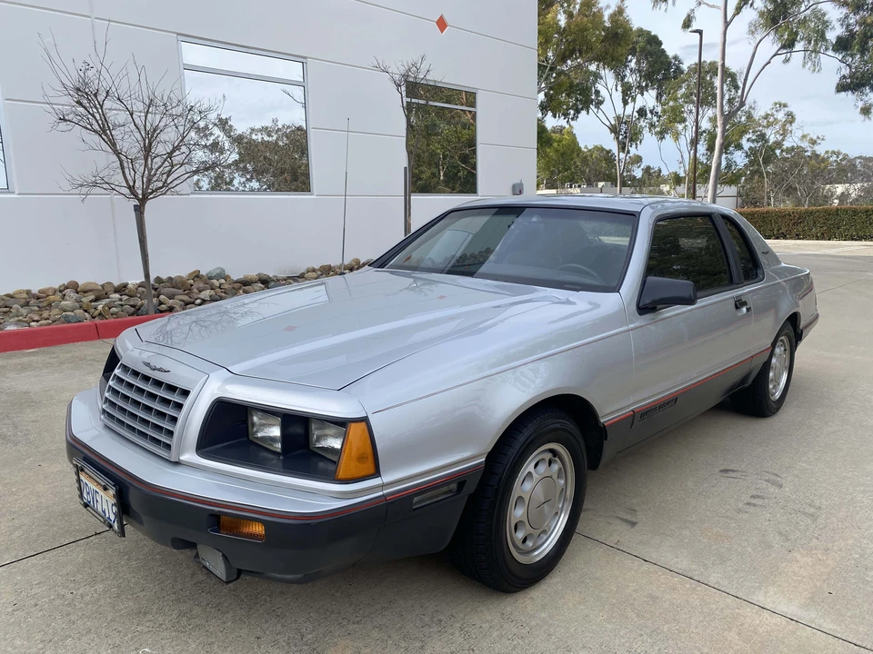 1985 Ford Thunderbird 9th Gen - Image 3 of 31