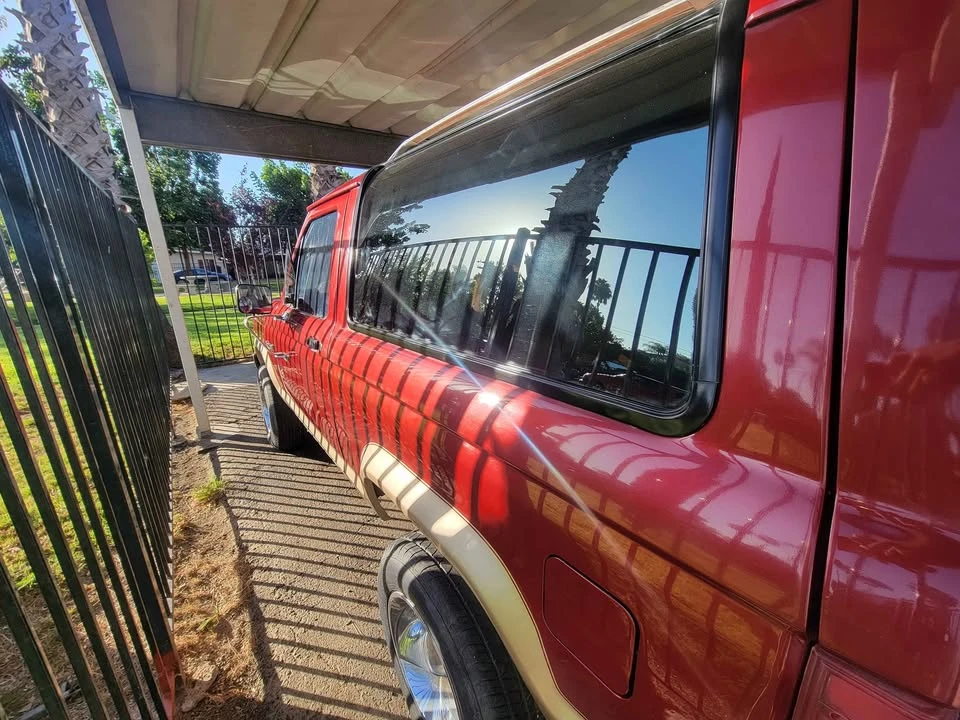 1985 Ford Bronco 3rd Gen - Image 4 of 9