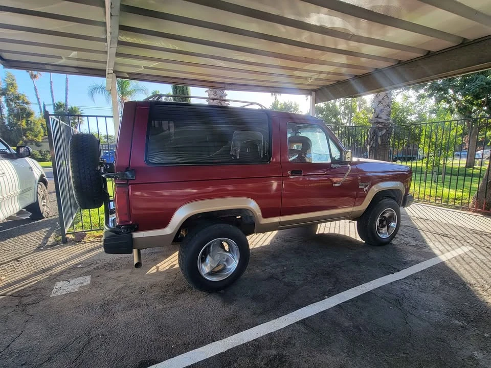 1985 Ford Bronco 3rd Gen - Image 7 of 9