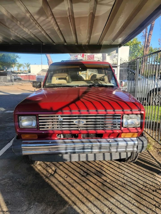 1985 Ford Bronco 3rd Gen - Image 3 of 9