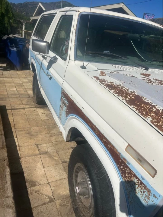 1985 Ford Bronco 3rd Gen - Image 4 of 12
