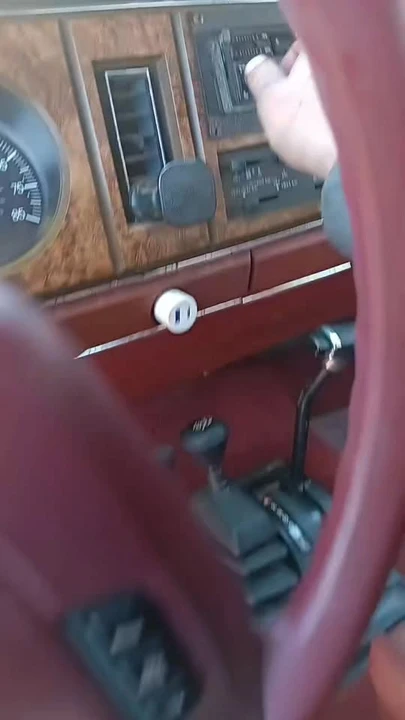 1985 Ford Bronco II - Image 8 of 8