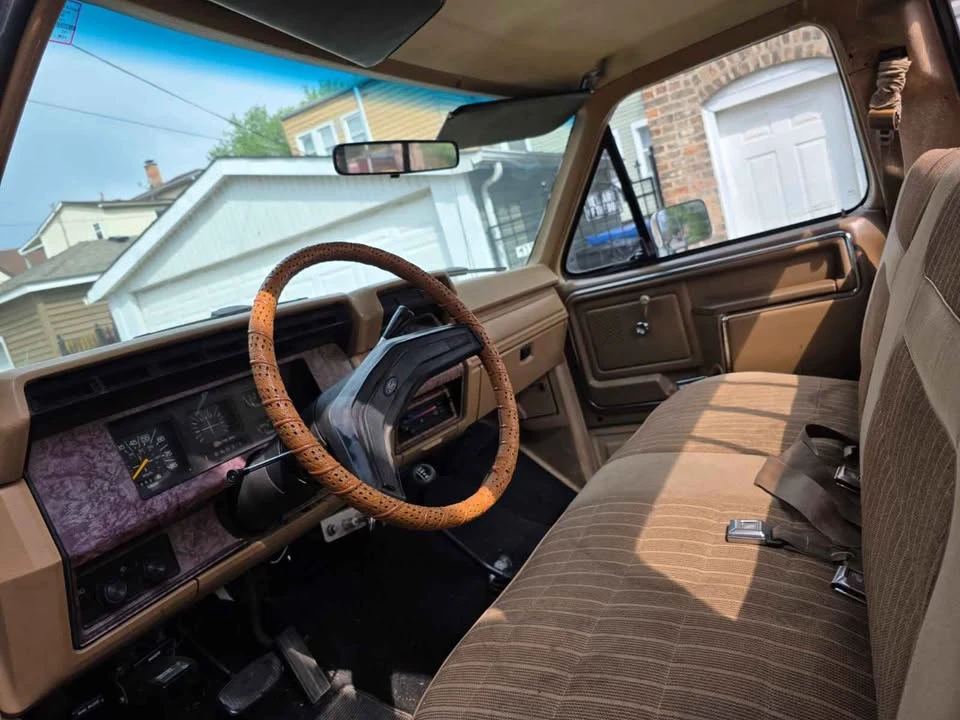 1985 Ford F-Series 7th Gen - Image 2 of 10