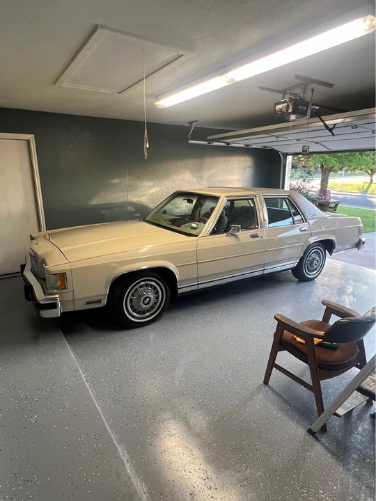 1985 Ford LTD - Image 2 of 2