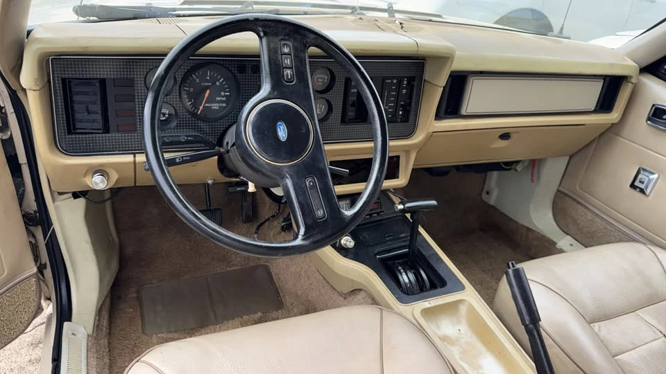 1985 Ford Mustang 3rd Gen - Image 2 of 3